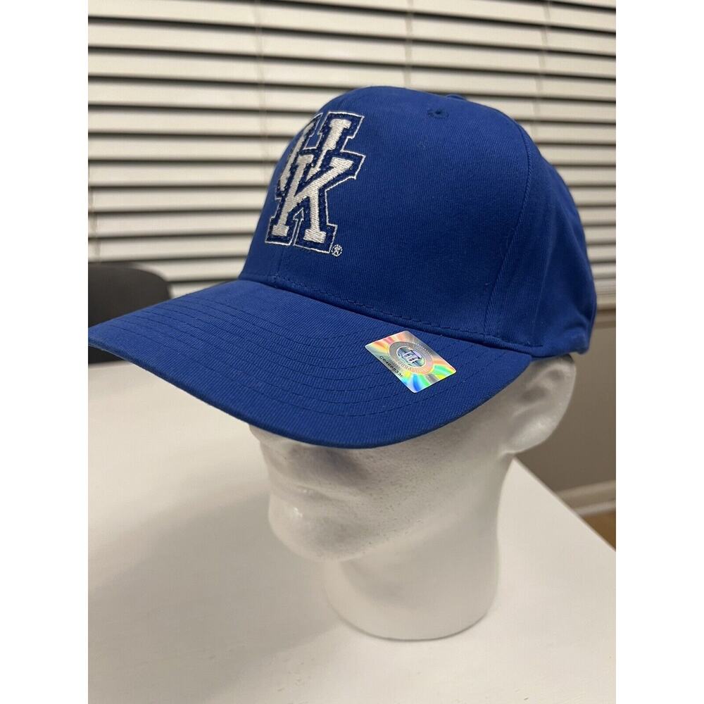 University of Kentucky Wildcats Fitted M-L Hat Dad Men Women NCAA Blue
